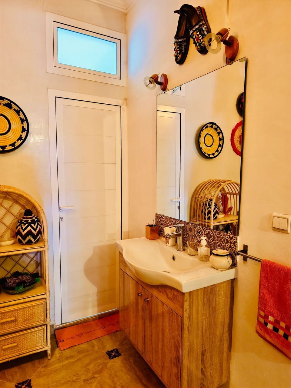 Separate tub and shower, hair dryer, towels, toilet paper