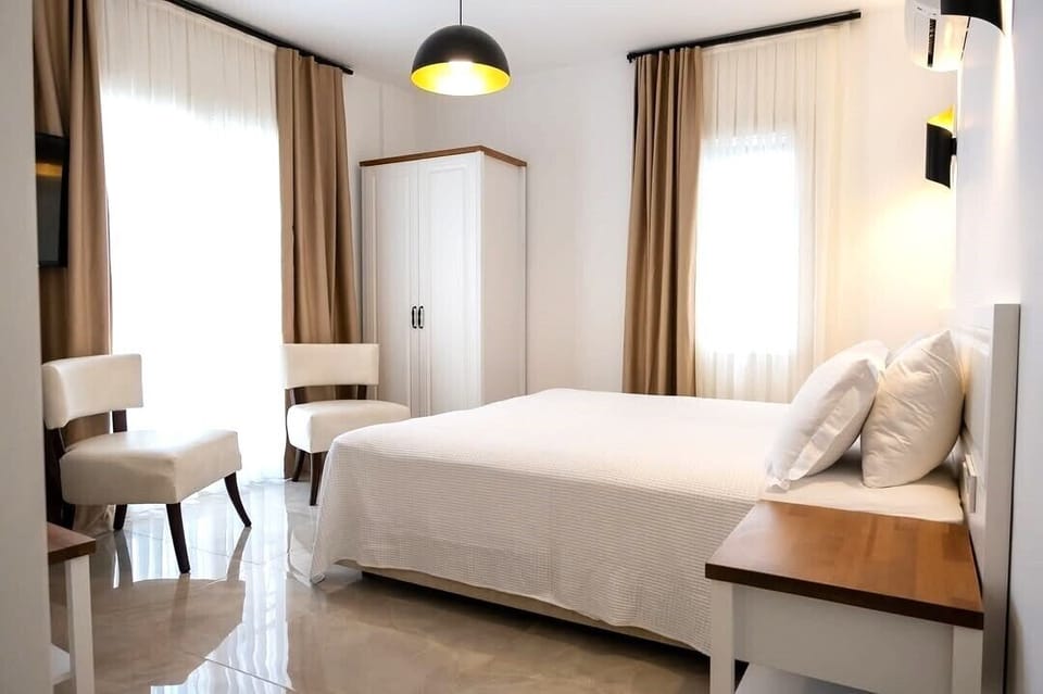 Standard Room | Free WiFi, bed sheets
