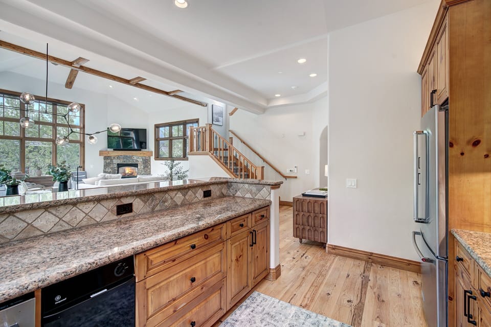 Townhome, 4 Bedrooms | Interior