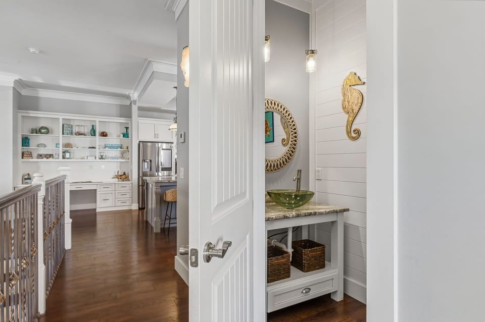 House, Multiple Beds, Ocean View (101 2nd St) | Interior