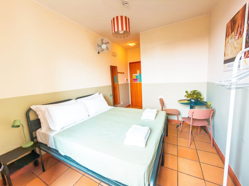 Double or Twin Room | Desk, blackout drapes, WiFi (free), individually furnished