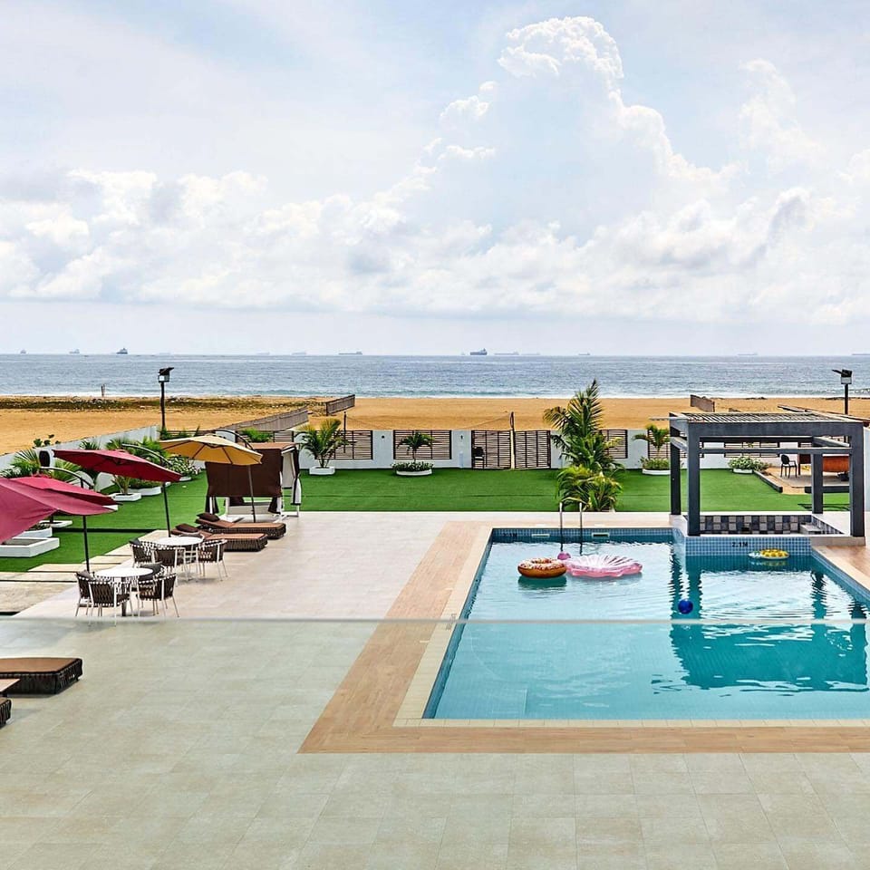 Deluxe Apartment, Balcony, Beach View | Pool