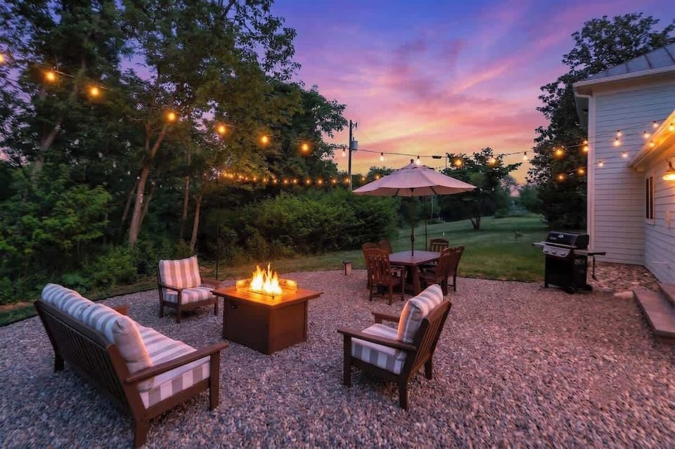 Backyard - Gas fire table, gas grill, and comfortable seating and dining. 