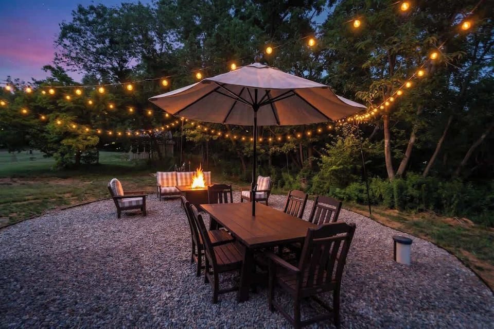 Backyard - Gas fire table, gas grill, and comfortable seating and dining. 