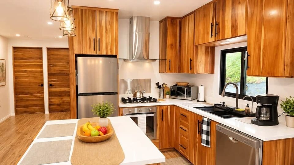 A welcoming space for gathering together, sharing meals, and making memories.