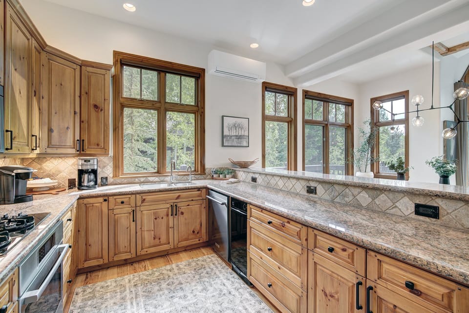 Indoors, Kitchen, Sink, Sink Faucet, Transportation