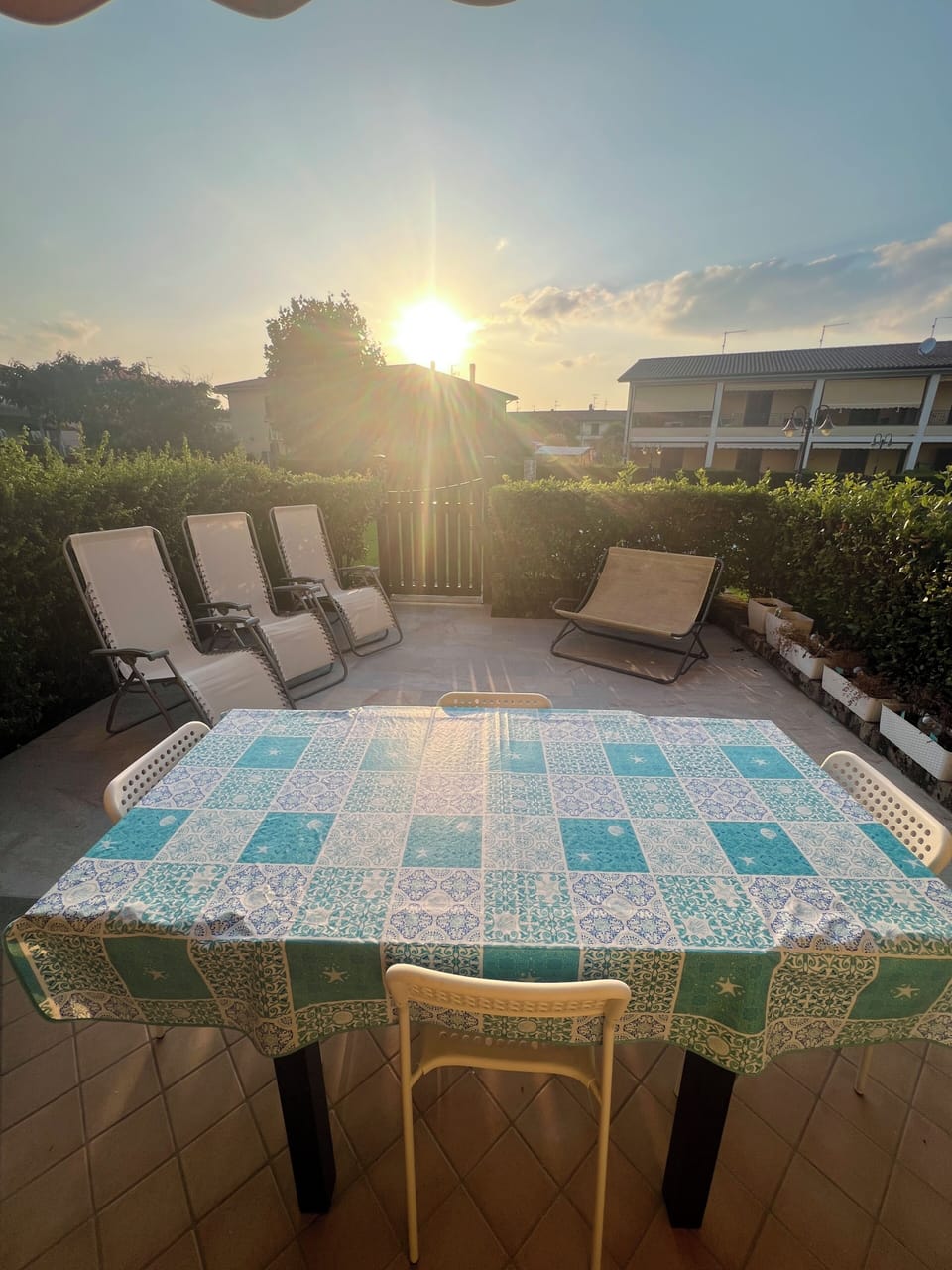 Outdoor dining