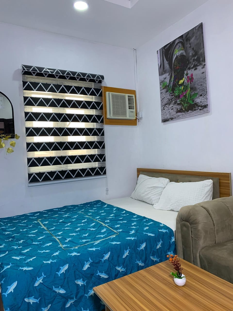 Deluxe Double Room, Balcony, City View | Desk