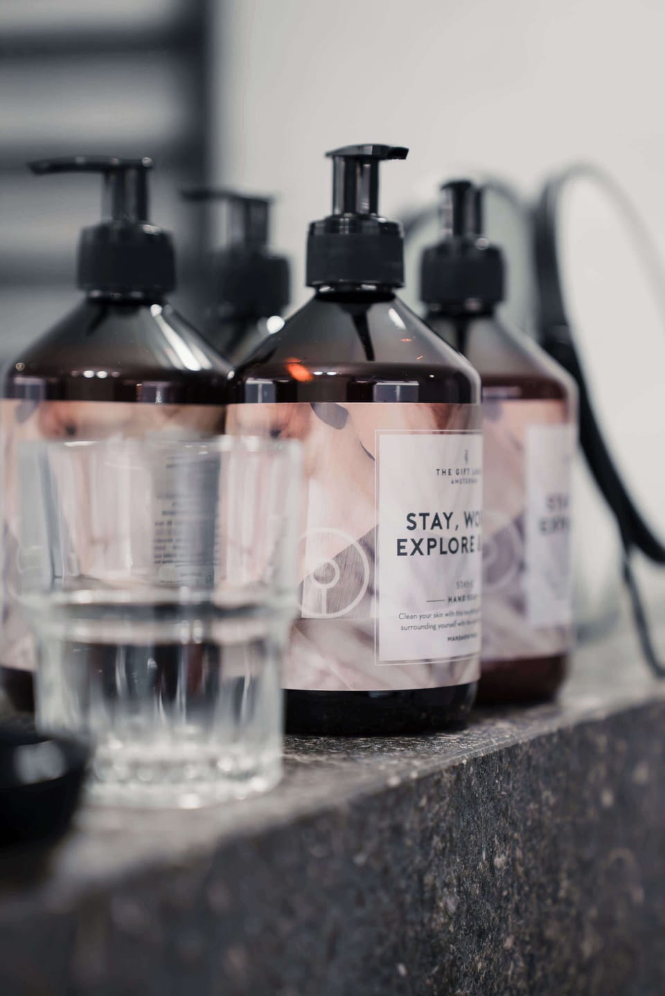 Bathroom amenities
