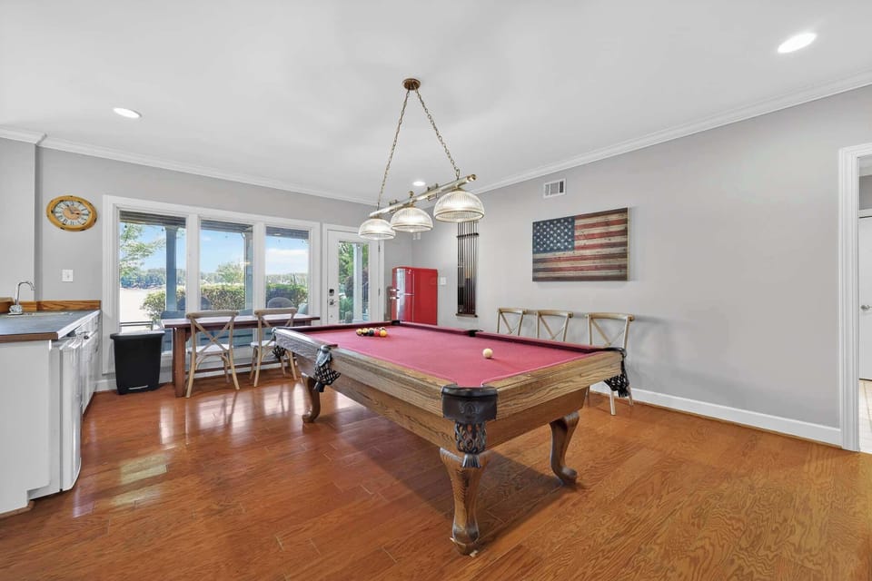 Terrace Level Game Room