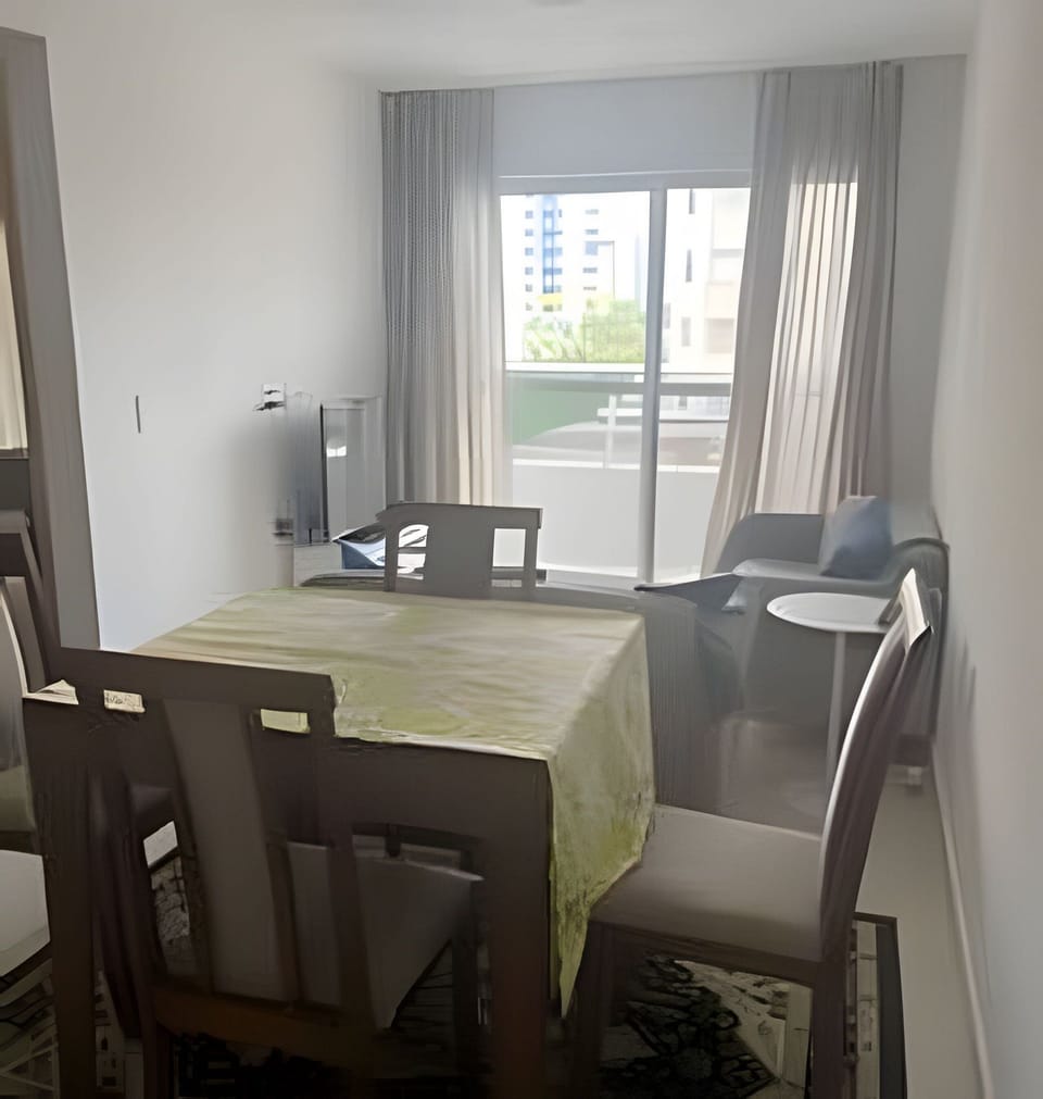 Apartment | Dining