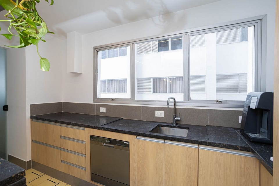 Basic Apartment | Private kitchen