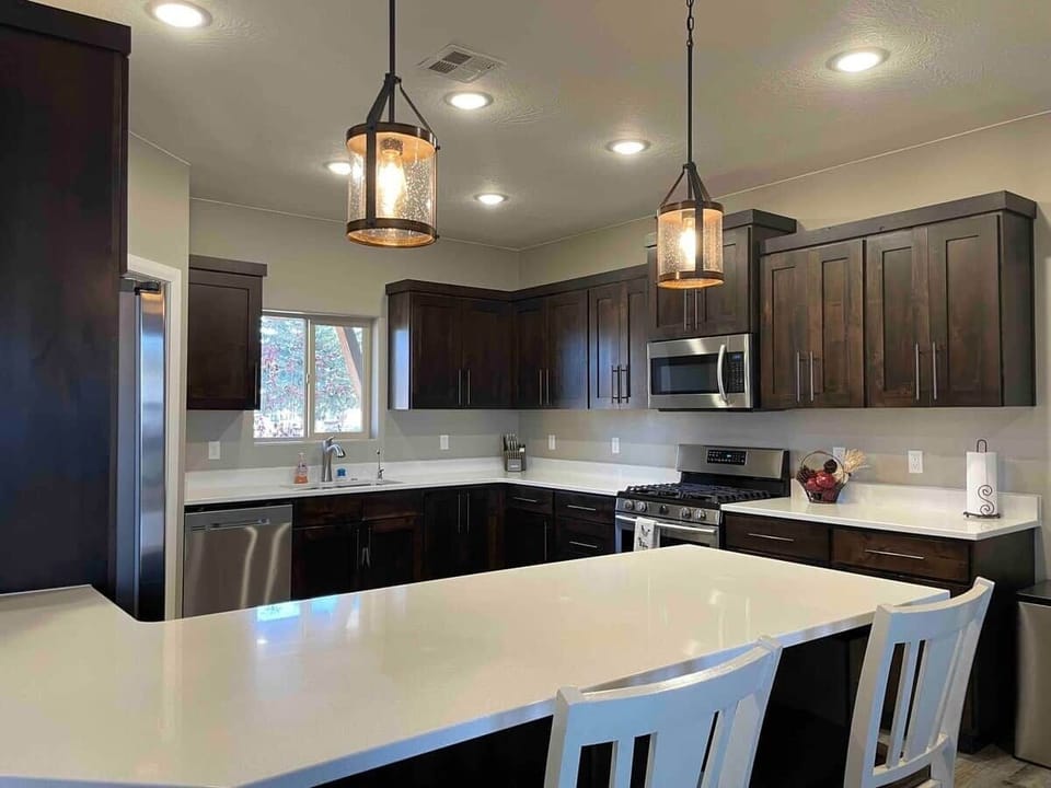 Large fully stocked luxury kitchen