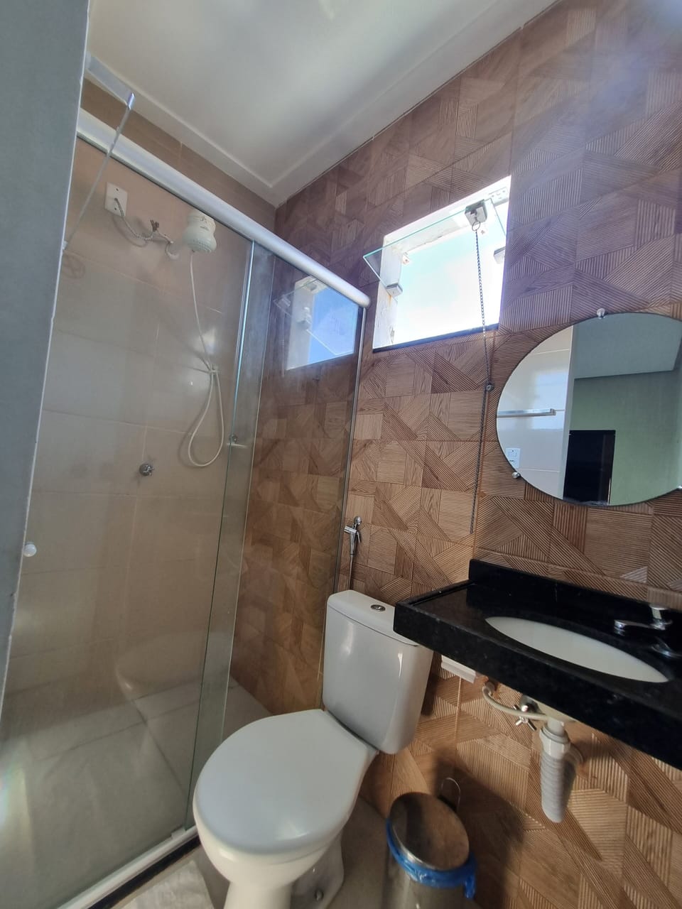 Basic Double Room | Desk, WiFi (free)