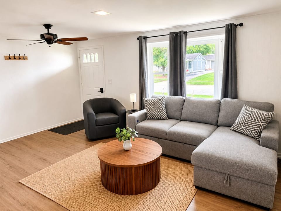Living room area 