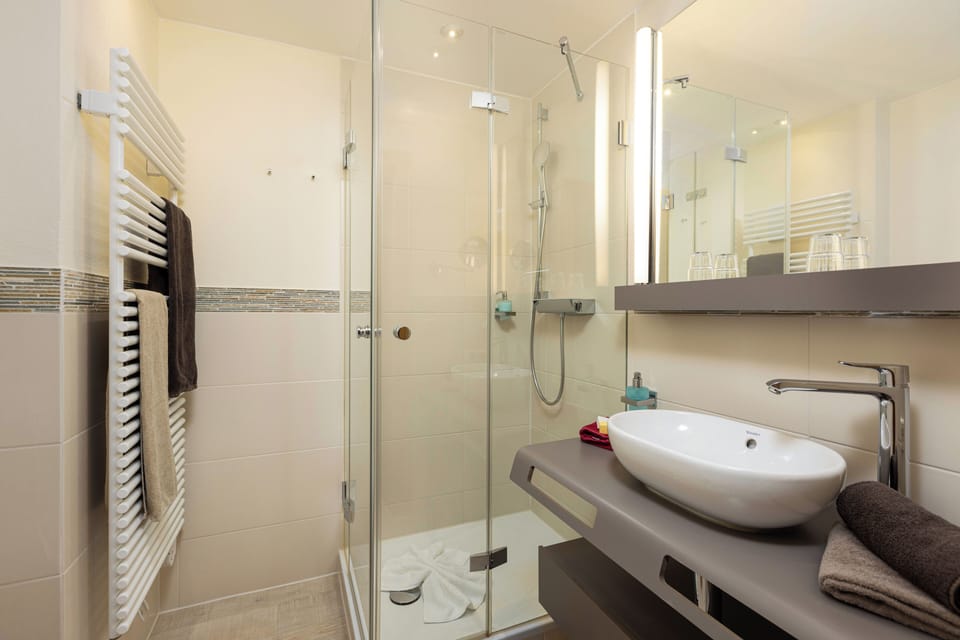 Hair dryer, towels