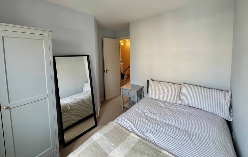 Apartment, 3 Bedrooms, Smoking, Fireplace | 3 bedrooms