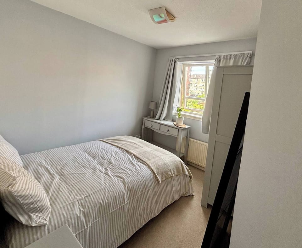 Apartment, 3 Bedrooms, Smoking, Fireplace | 3 bedrooms