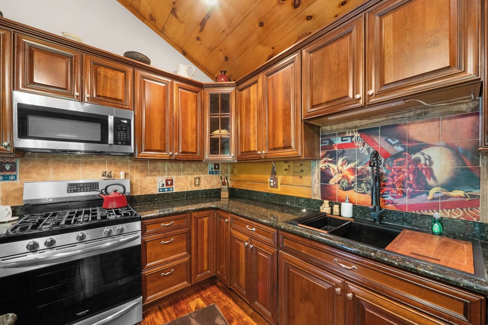 Gas Range, Double Basin Sink, and Intriguing Backdrop