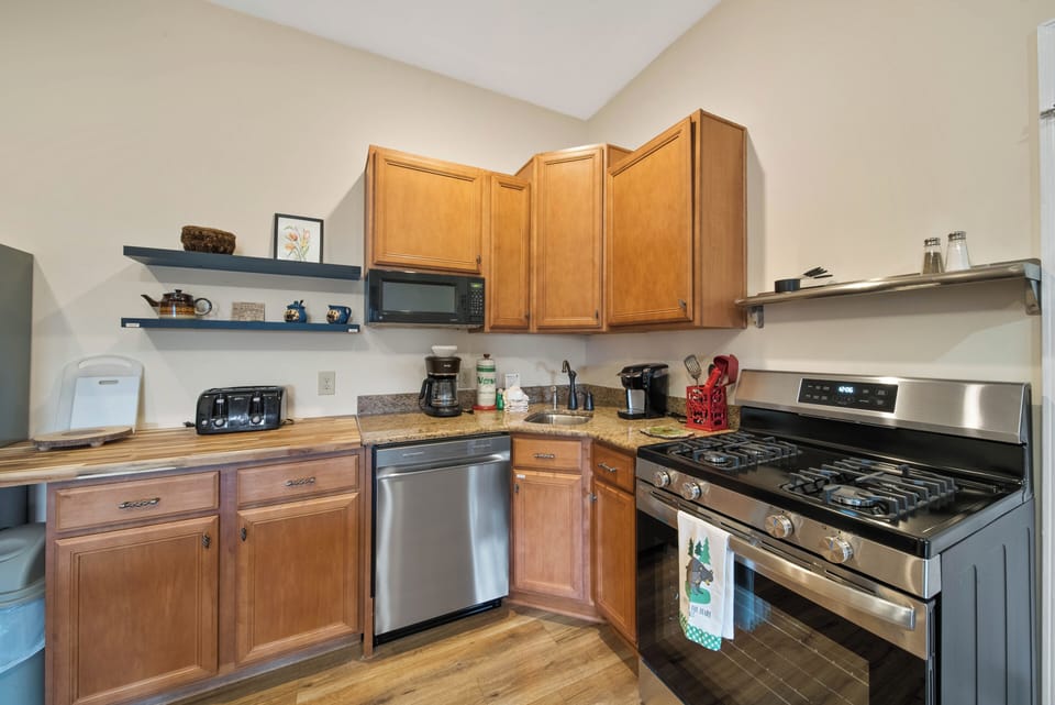 Full Kitchen with Gas Stove