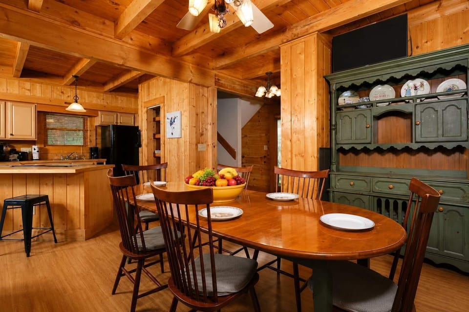 Open Kitchen with Dining Area | Made for Shared Meals and Easy Conversation