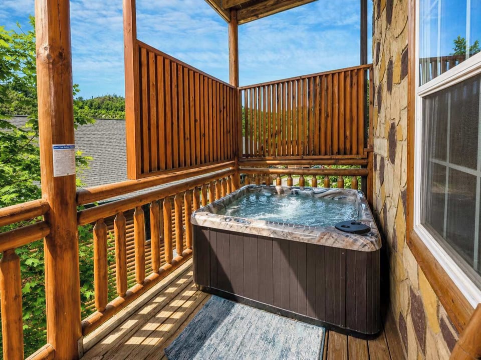 Private Hot Tub | The Perfect End to an Action-Packed Day