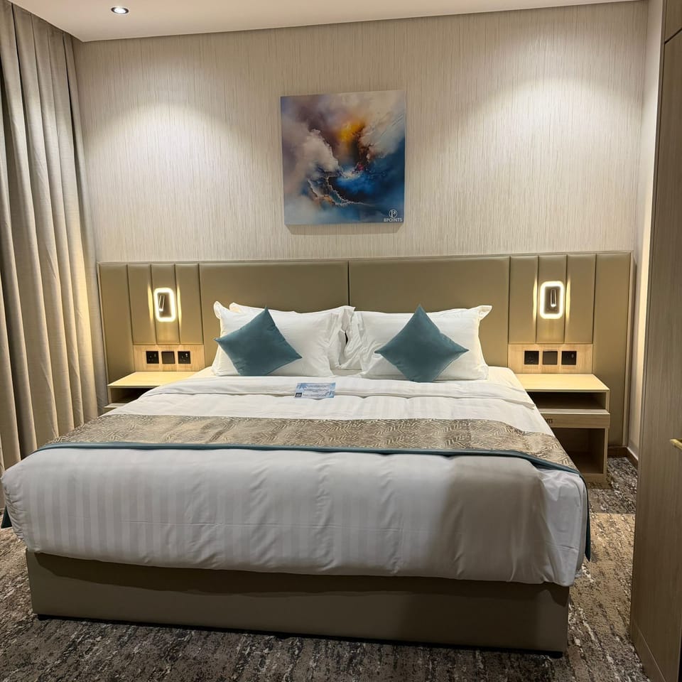 Family Suite | In-room safe, blackout drapes, iron/ironing board (on request)