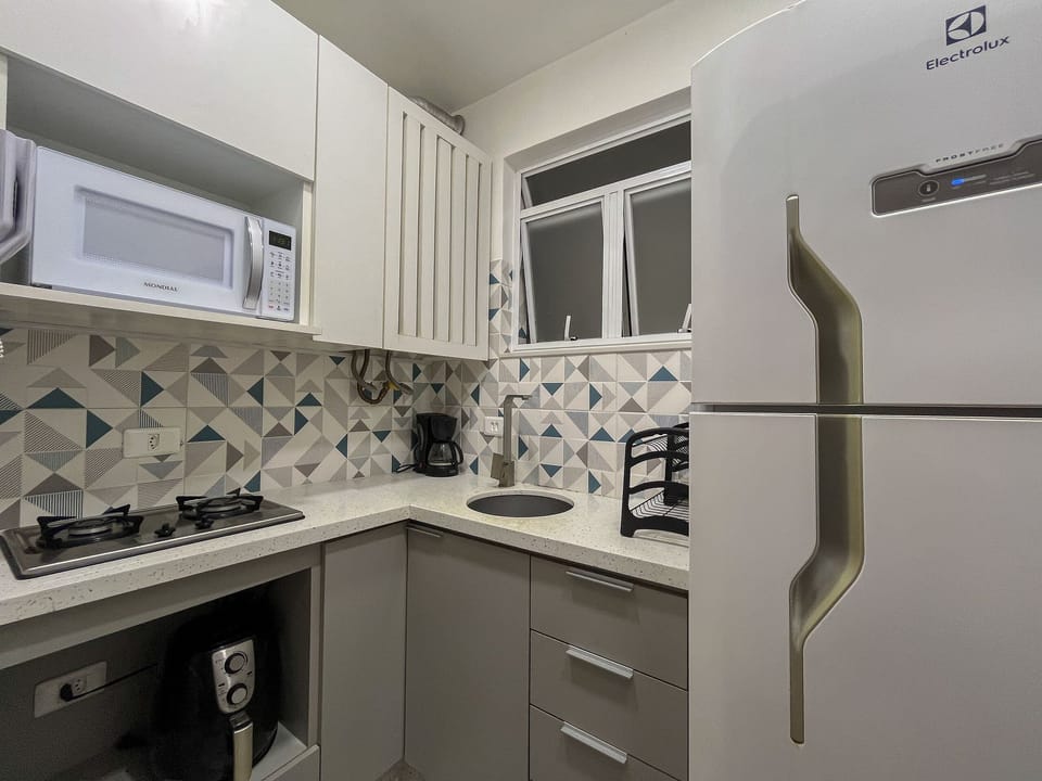 Apartment | Private kitchen | Full-size fridge, microwave, oven, stovetop