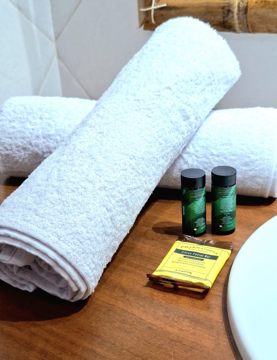 Towels, soap, shampoo, toilet paper