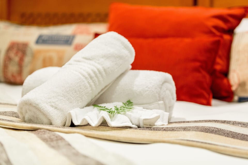 Fisherman's Cabin  | Bathroom amenities | Shower, free toiletries, hair dryer, bathrobes