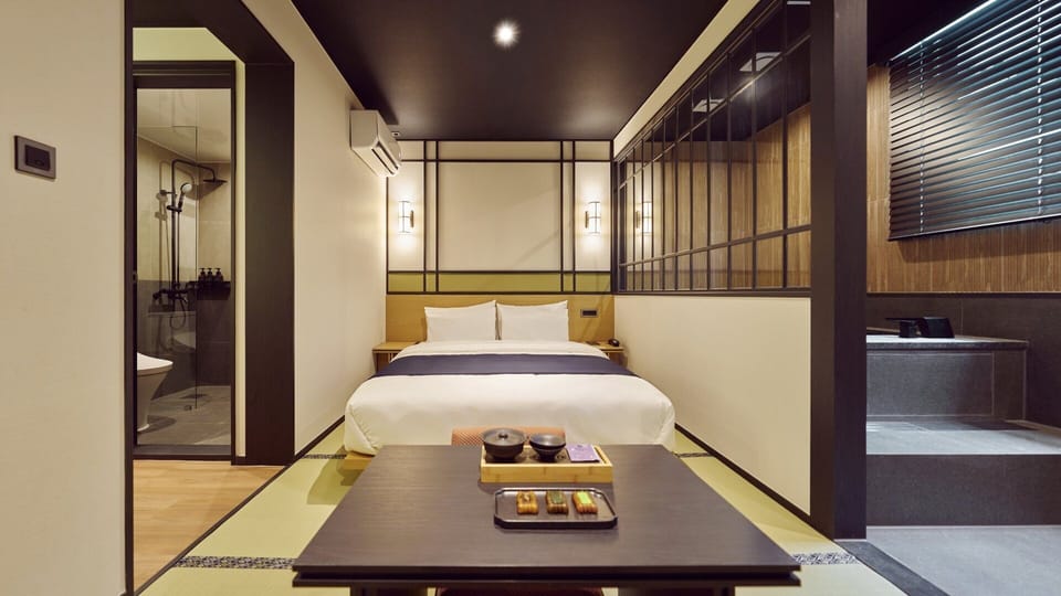 Wellness | WiFi (free), bed sheets