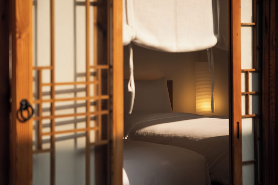 Traditional House, Courtyard View | In-room safe, blackout drapes, soundproofing, iron/ironing board