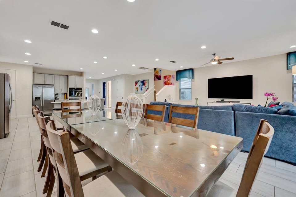 Dining table ready for group dinners