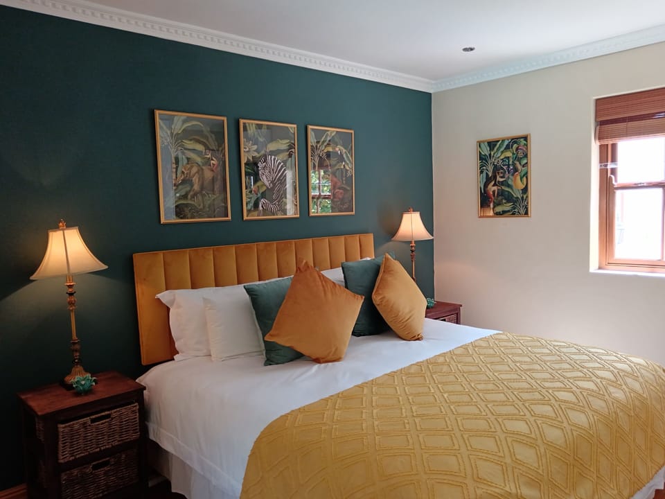 In-room safe, blackout drapes, iron/ironing board, WiFi (free)