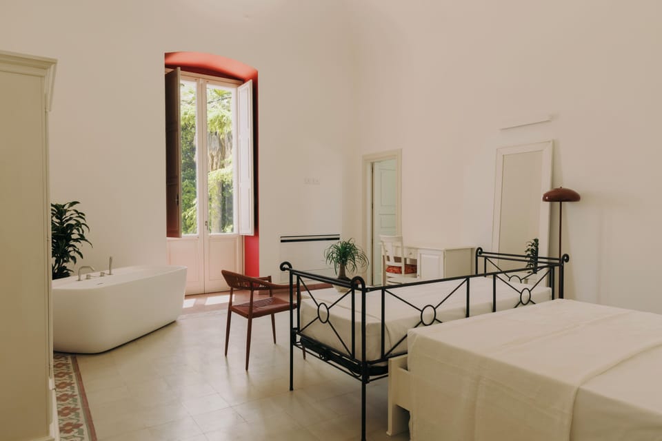 Superior Double Room, Balcony, Garden View | Desk, WiFi (free)