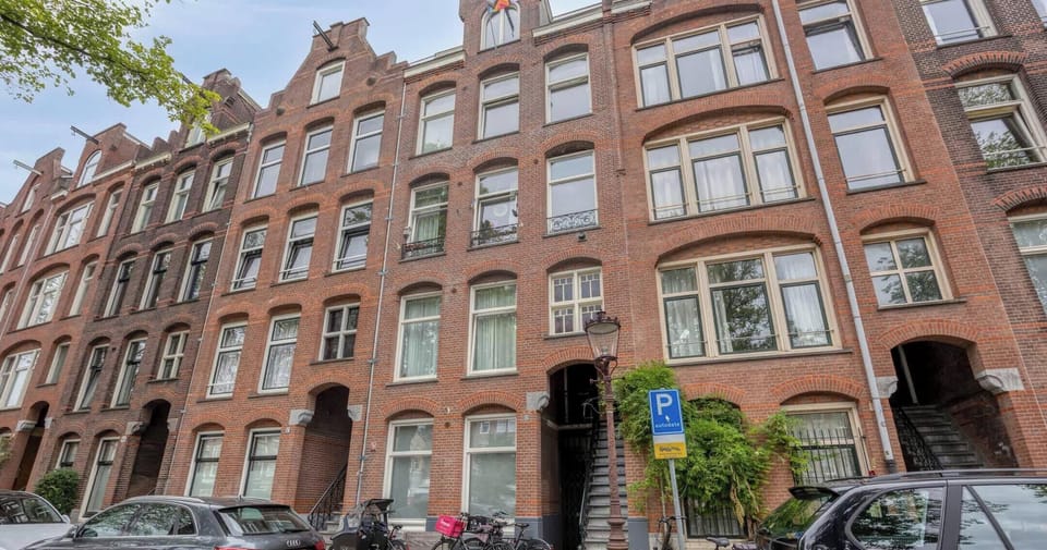 Building picture