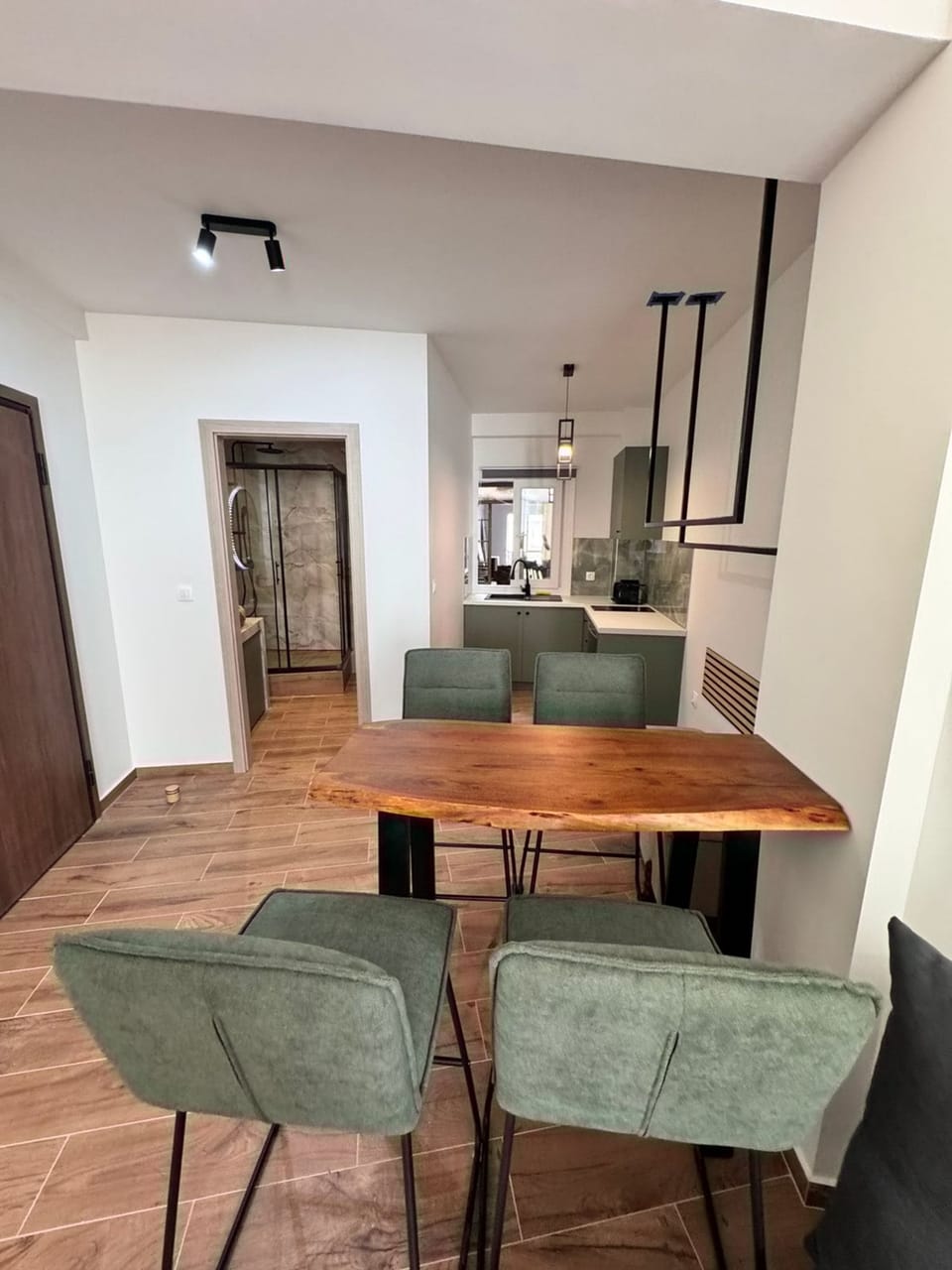 House | 1 bedroom