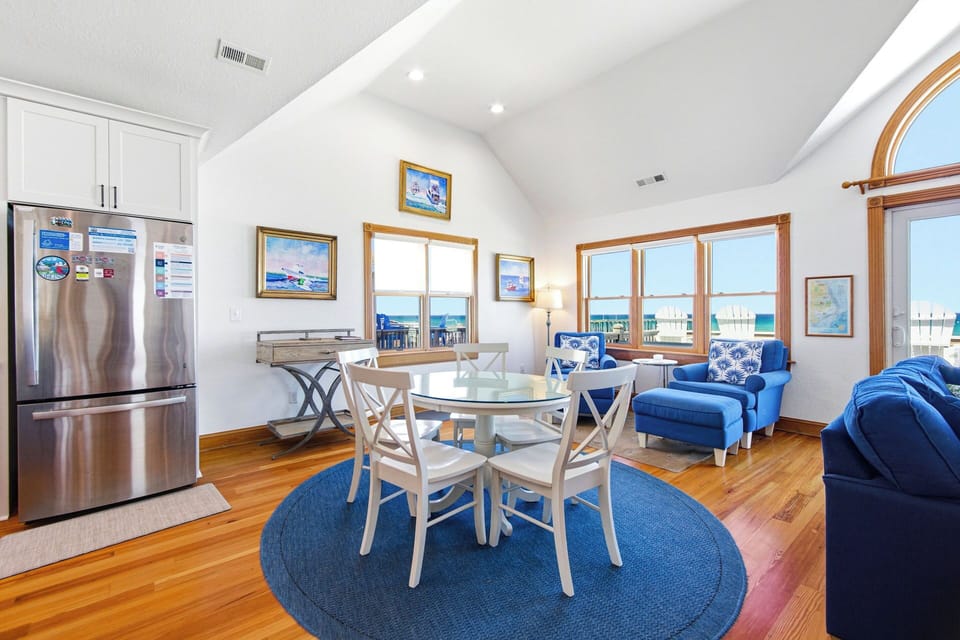 NH273: Whit's End | TL Living Area - Deck Access