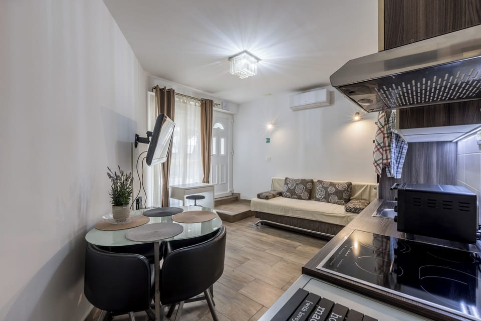 Comfort Studio | Interior