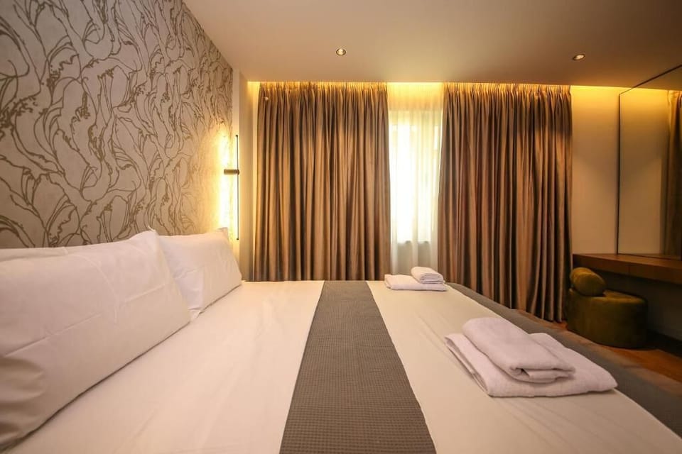 Superior Double Room | Desk, WiFi (free)