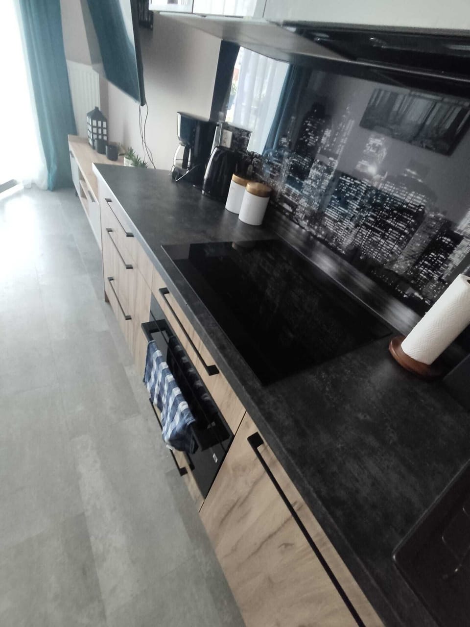 Deluxe Apartment, Courtyard View | Private kitchen | Full-size fridge, microwave, oven, stovetop
