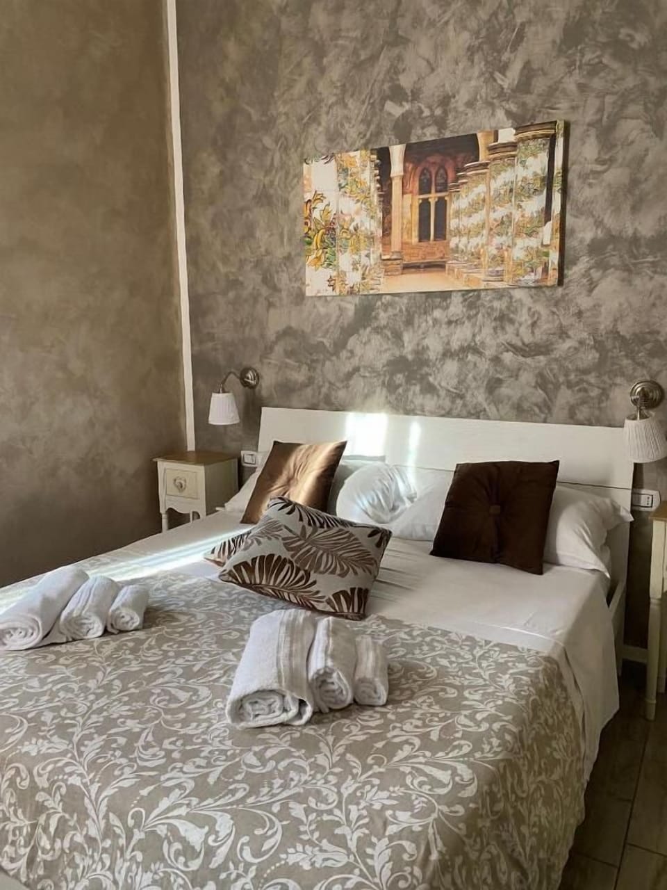 Junior Suite, Balcony, City View | Minibar, in-room safe, soundproofing, iron/ironing board