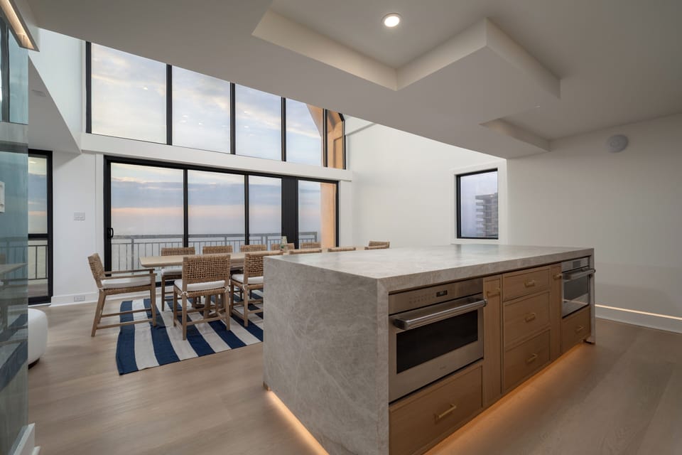 Kitchen and Dining 