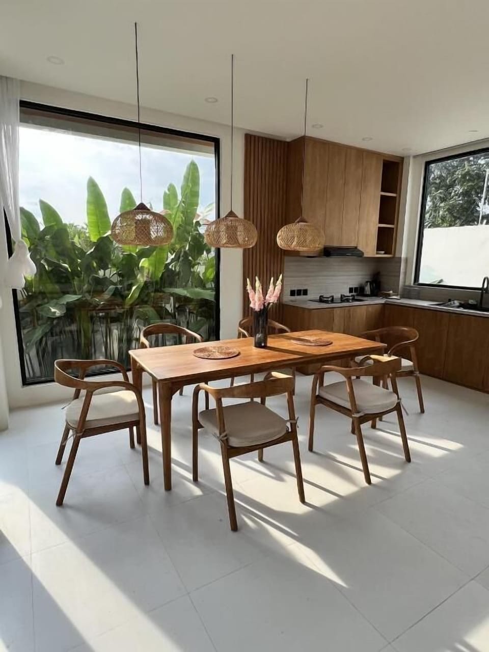Luxury Villa, 2 Bedrooms, Balcony, Pool View | Dining