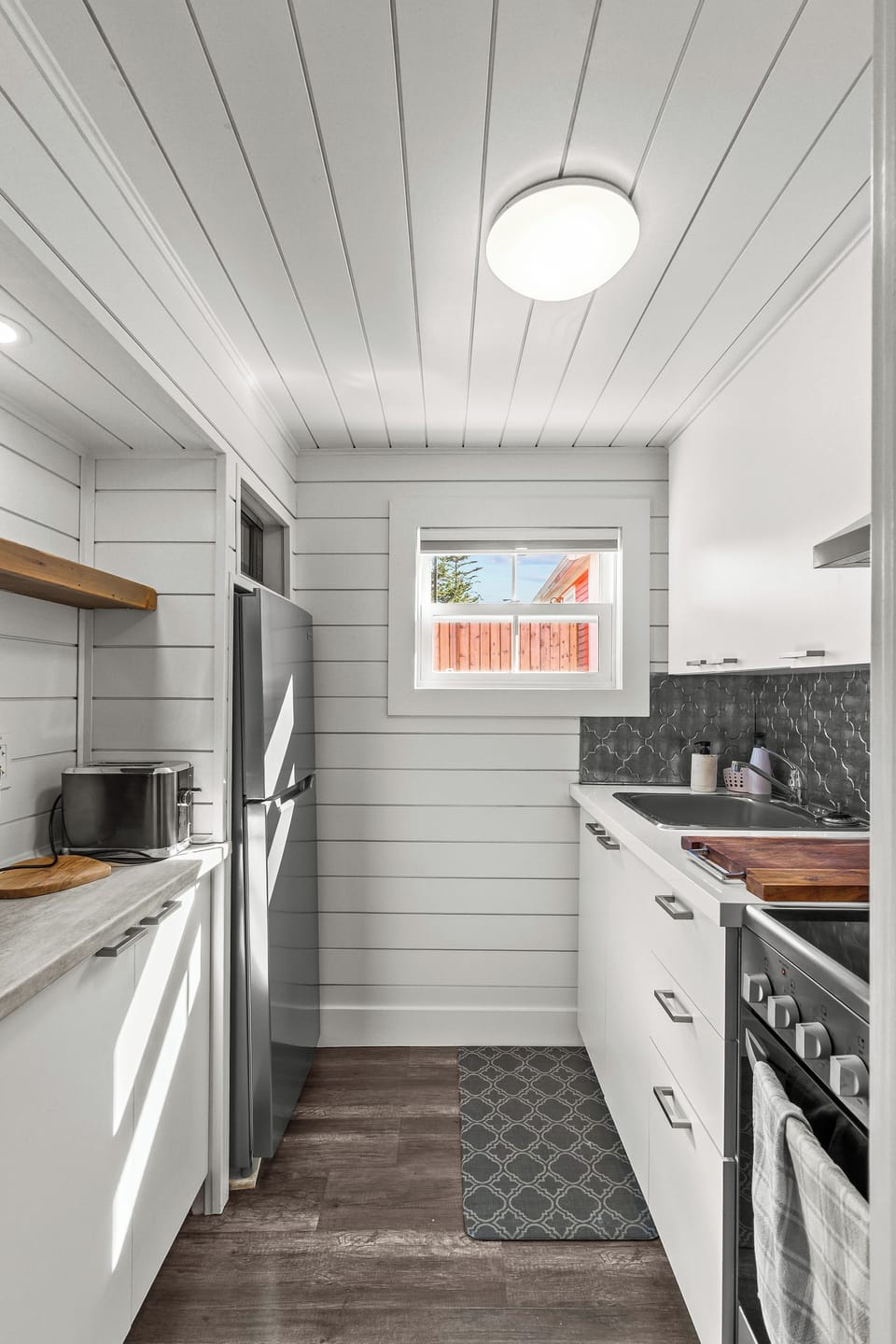 Fully equipped kitchen for easy home-cooked meals.