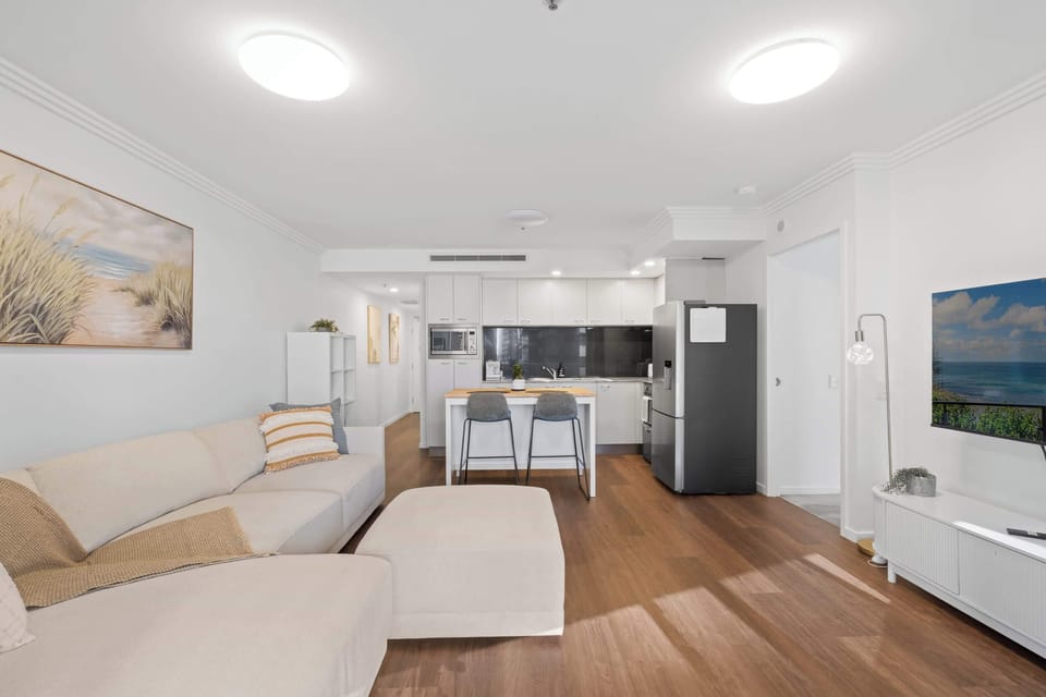 Ducted Aircon, Smart TV, Fast WiFi...