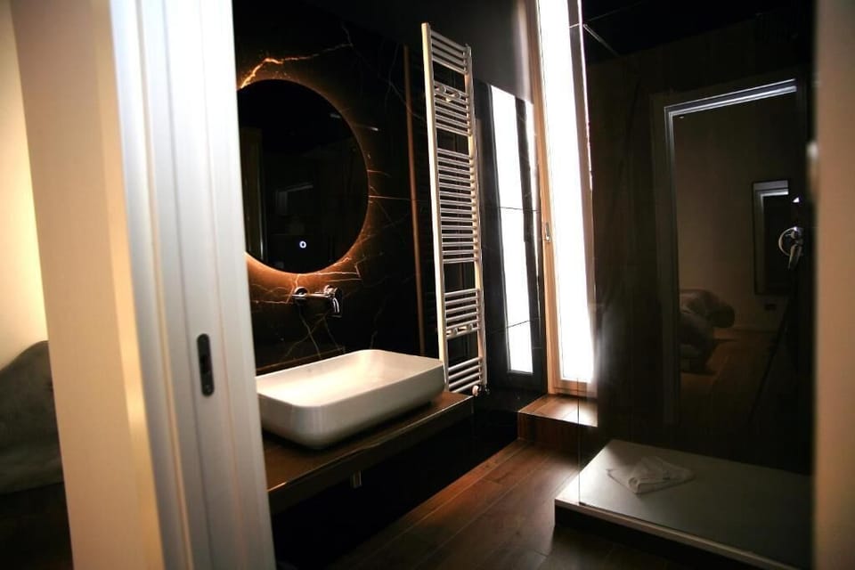 Double Room, Balcony | Bathroom