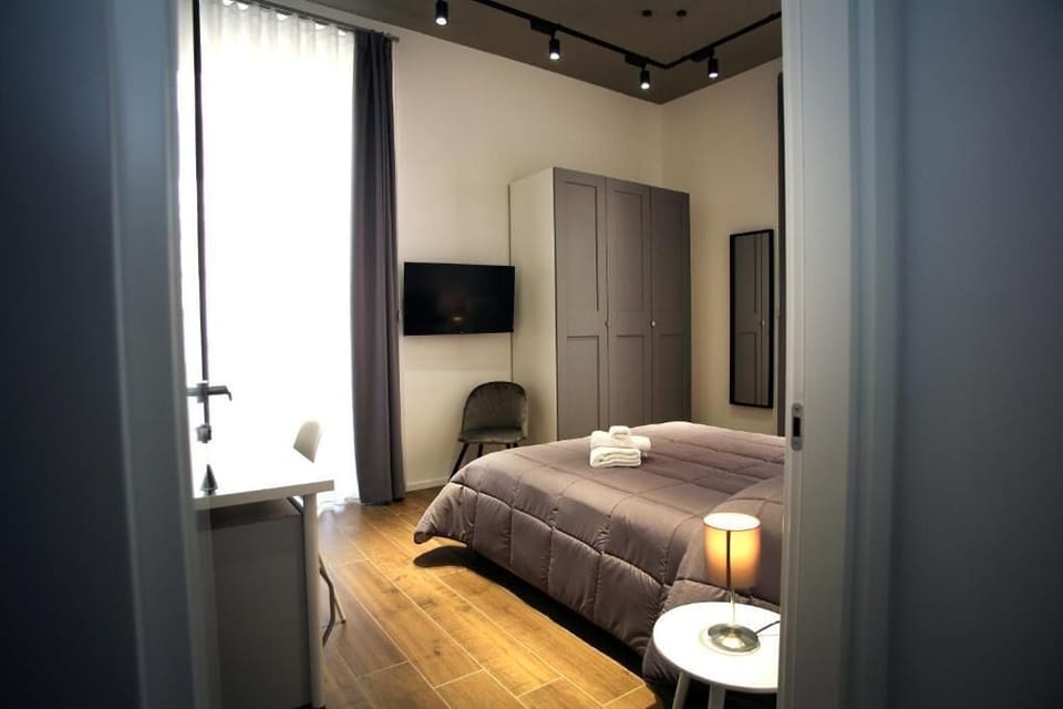 Double Room | Iron/ironing board (on request), WiFi (free)