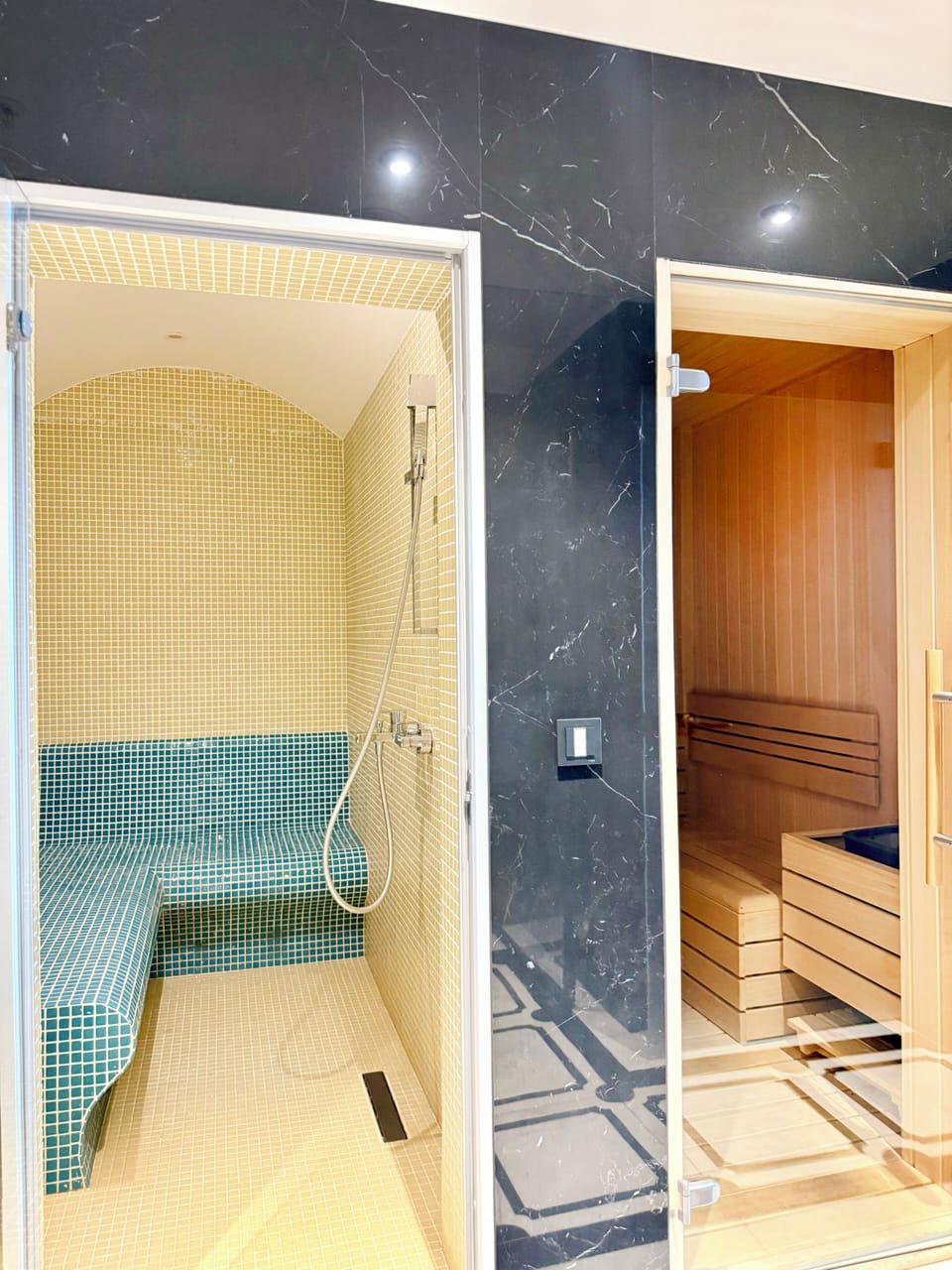 Presidential Suite | Bathroom | Hair dryer, slippers, towels, soap