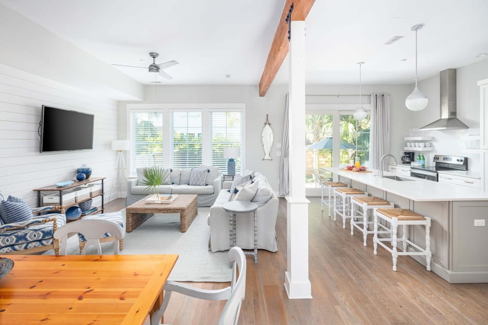 Break Villa | One of Four Private Pool Villas in The Current Collection on Folly Beach